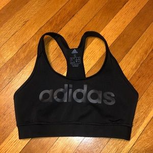 Never worn Adidas sports bra🥳